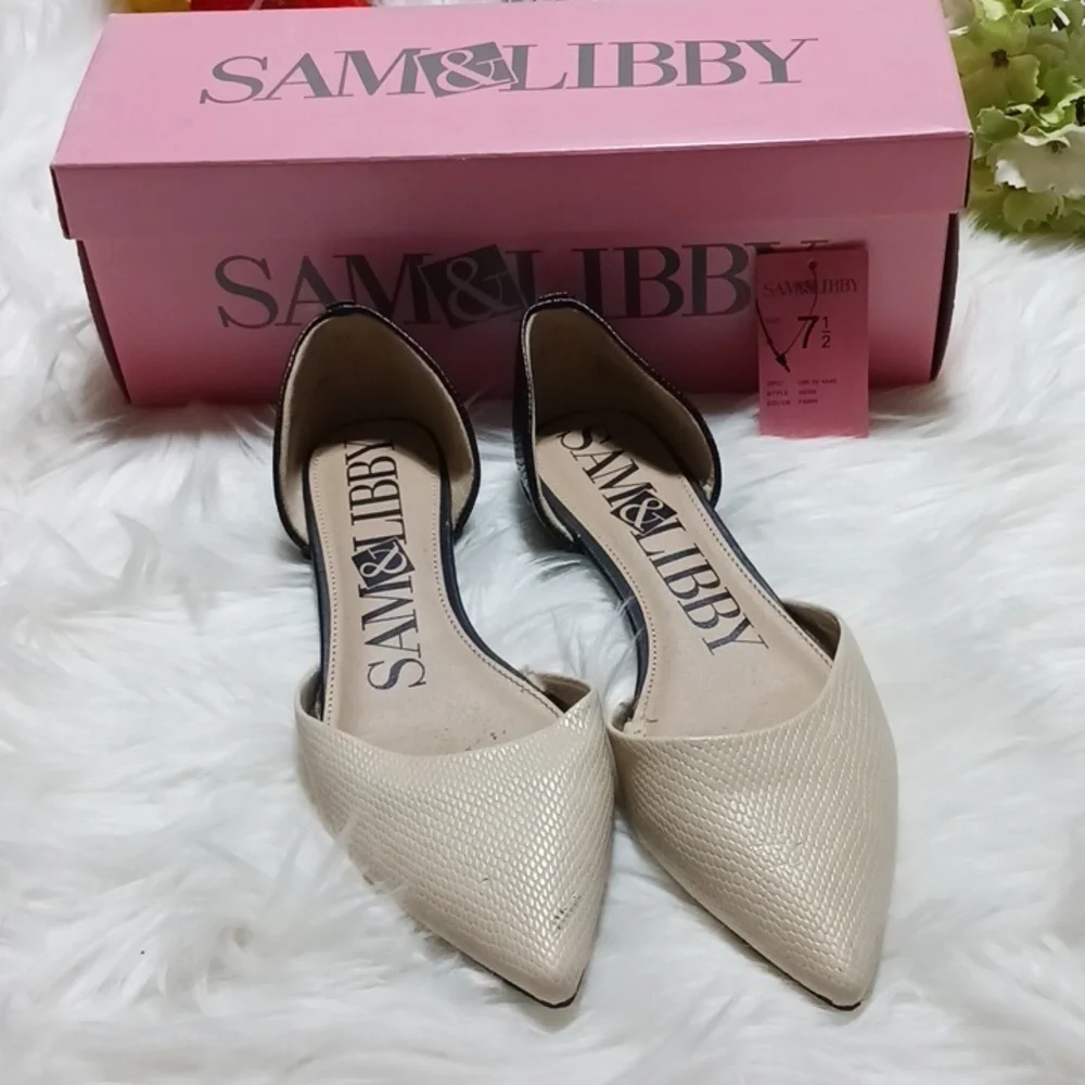 Sam& Libby 7.5 fawn/black flats